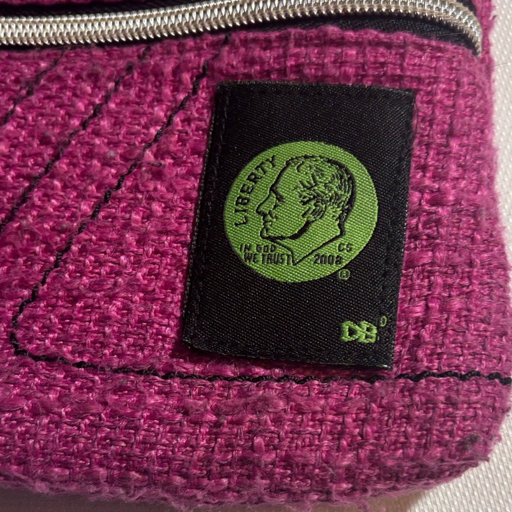 Dime Bag Magenta Crossbody - Picture 4 of 10